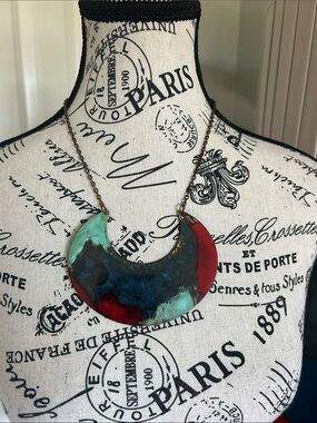 NWT Handcrafted Crescent Statement Necklace